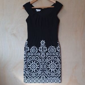London Times Black and White Floral Midi Dress, Pleating Detail, Sleeveless